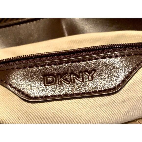DKNY - Chocolate Brown Smooth Leather Buckle Satchel. Great Preowned Condition - Picture 7 of 15